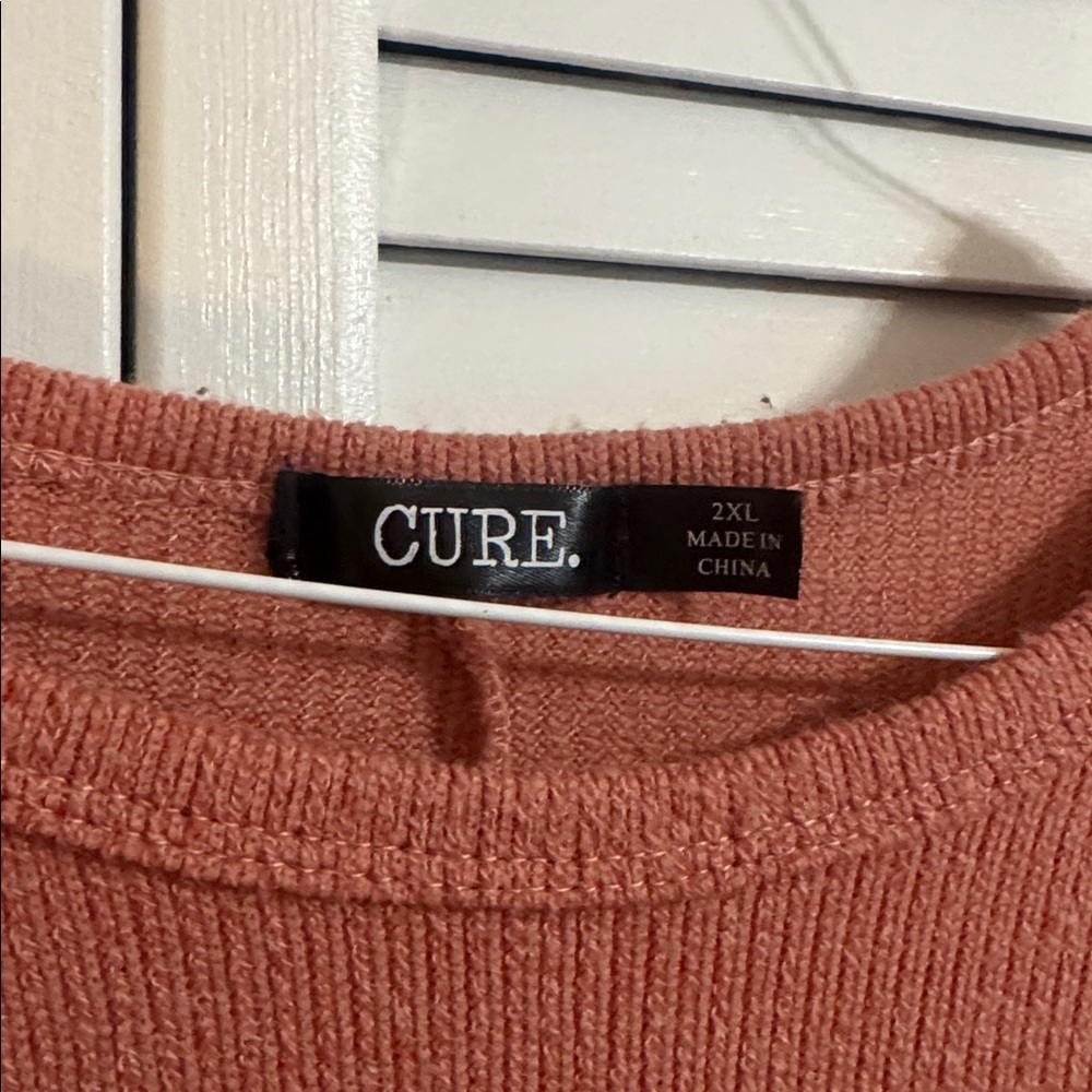 Rust Pink Button-Detail Sweater - Picture 2 of 2